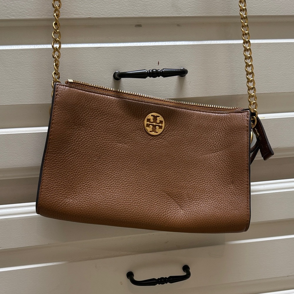 Tory Burch Tan Leather Crossbody Bag with Gold Chain